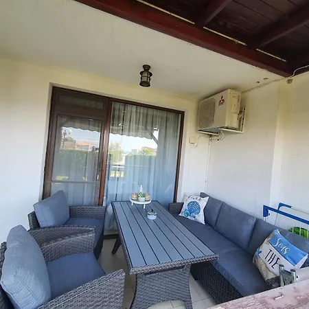公寓 Beachfront With Garden At Venid Sandy - Marina Dinevi View